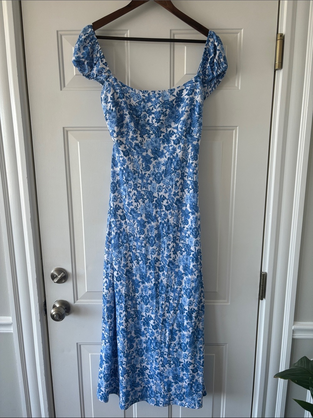 Hollister Blue Floral Off-Shoulder Midi Dress